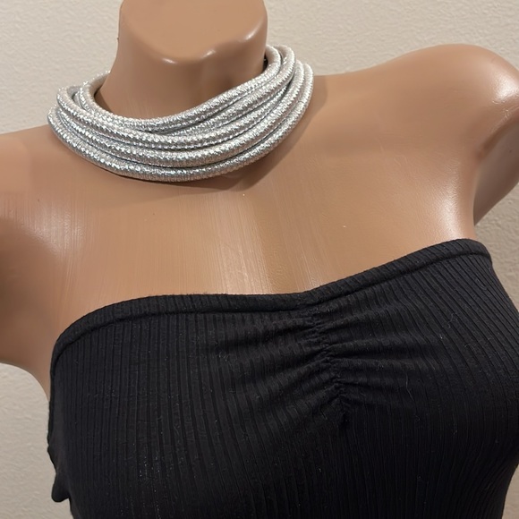 NEW Choker Multi Layered Statement Necklace - Picture 1 of 8